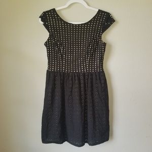 💎3/$20 SALE💎Black & Tan xhilaration Pouf Dress